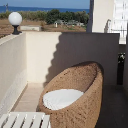 Knossos Villa